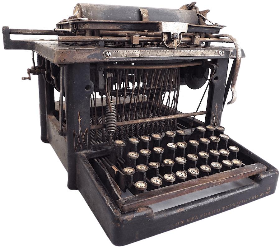 Very Old Typewriter png transparent